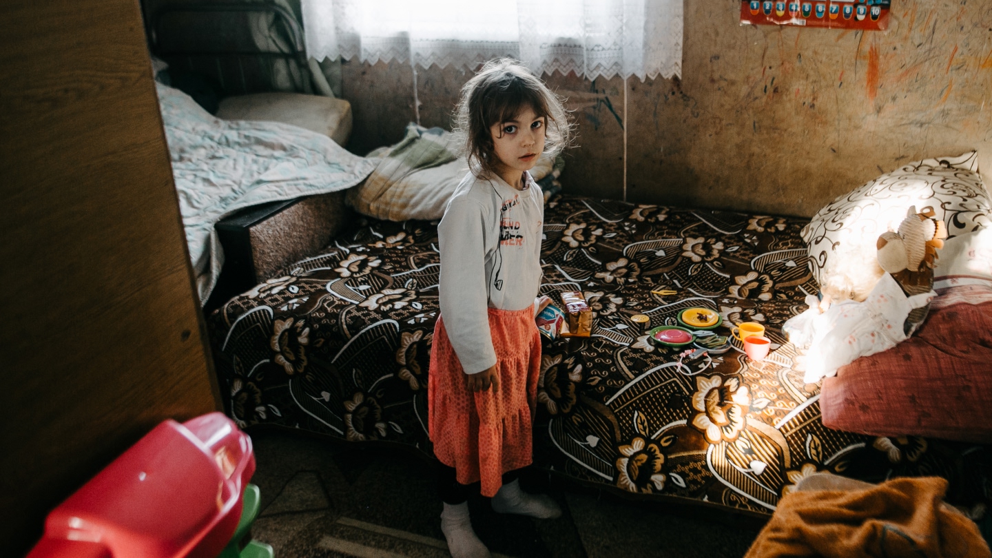 Support Families and Vulnerable People in Need